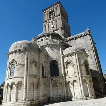 Les Nenuphars De La Chalette Morthemer